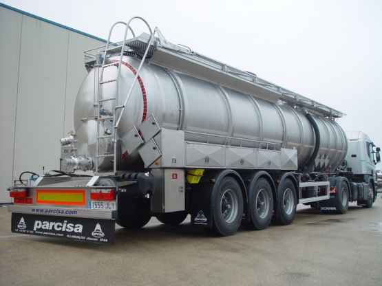 Tanker semitrailer (1)
